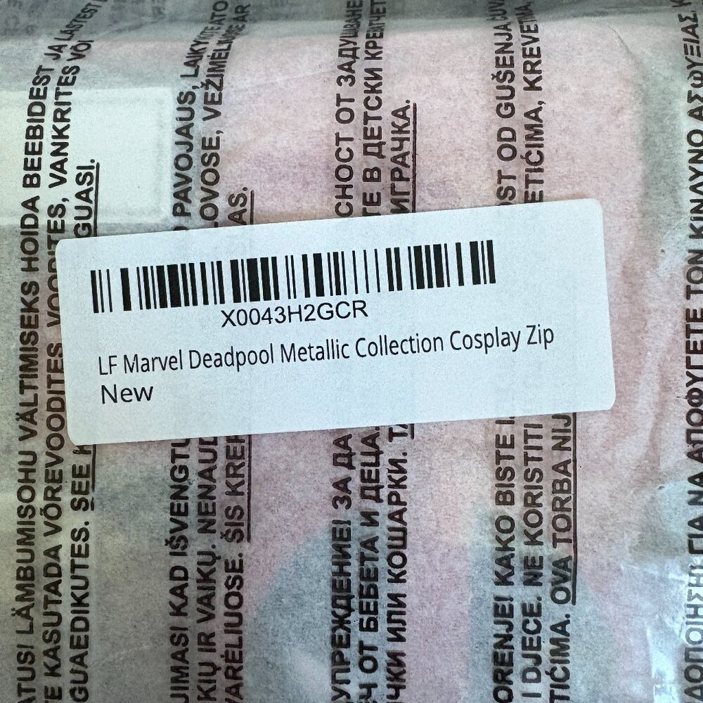 Marvel Loungefly Deadpool Metallic Cosplay Zip Around Coin Wallet Geek Chic New - Picture 5 of 5